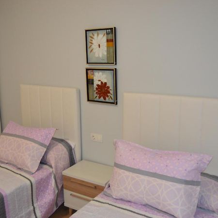 Inmoinsuas Marisol House Apartment Sarria Luaran gambar
